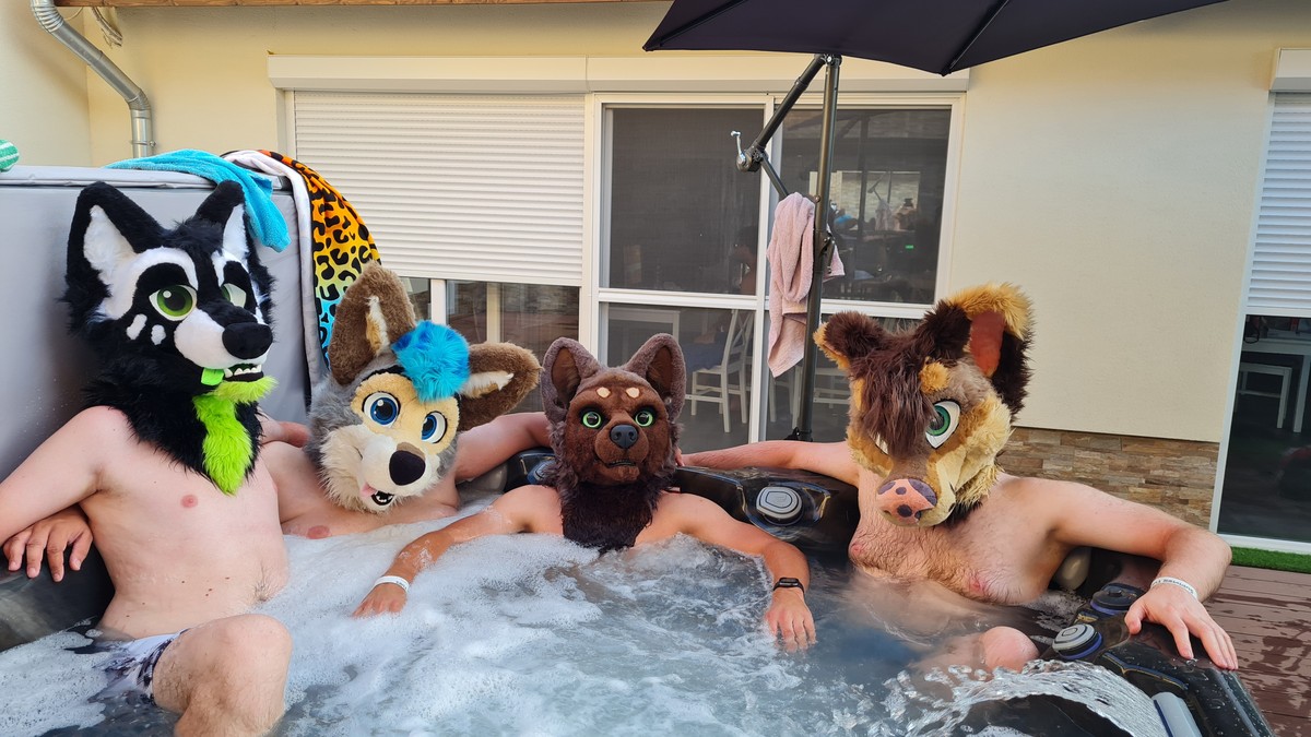 Summer Furs 11